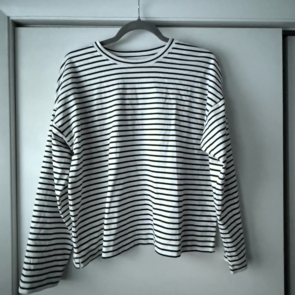 SPANX Black and‎ White Striped Long Sleeve Tee - Picture 2 of 5